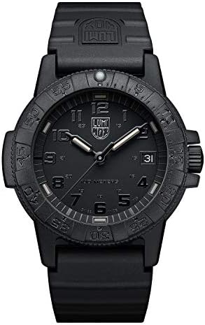 Amazon.com: Luminox Leatherback SEA Turtle Giant Blackout XS.0321